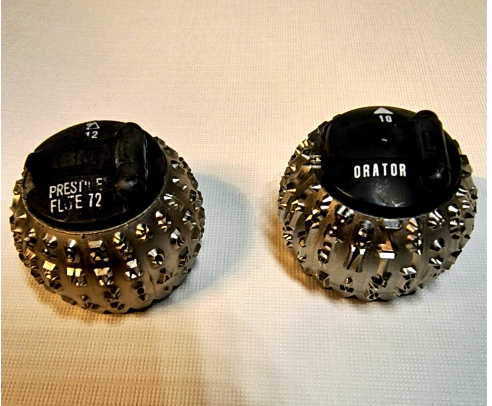 2170. Vintage Typeball IBM Selectric Orator and Prestige Elite 72 Golf Ball Set